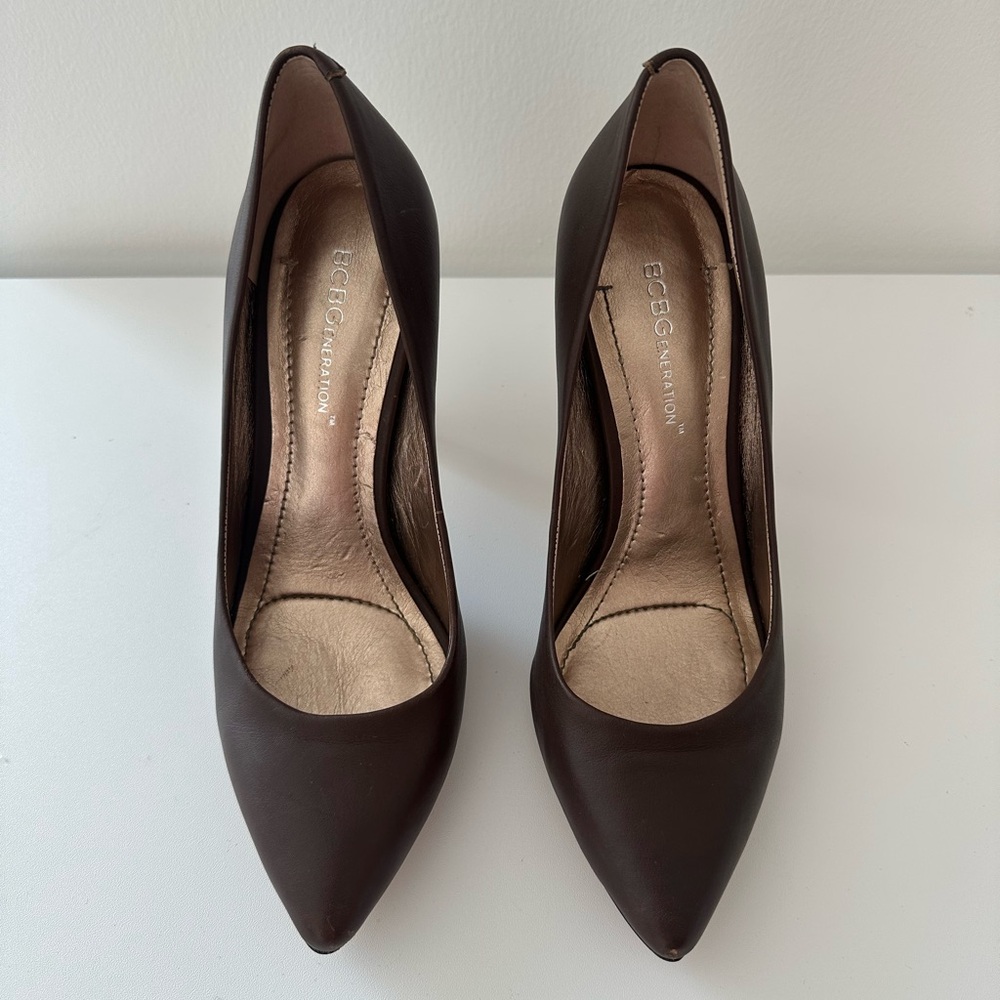 BCBGeneration Brown Pointed Toe Pumps Heels Womens Shoes | Size 7